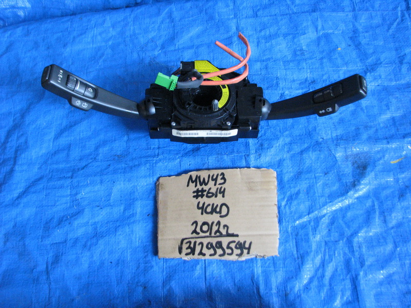 Подрулевой переключатель Volvo V50