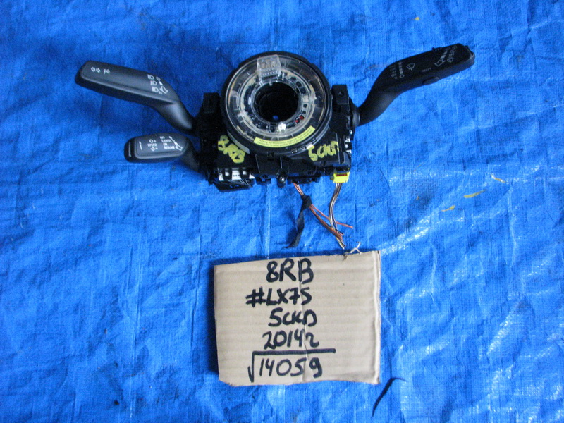 Подрулевой переключатель Audi Q5 8RB