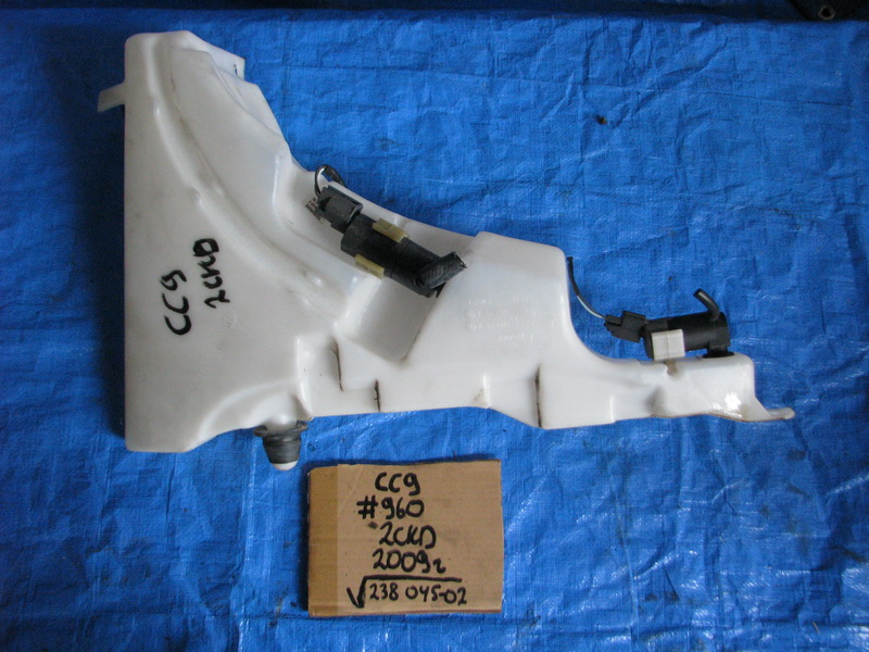 Бачок стеклоомывателя Jaguar Xf CC9