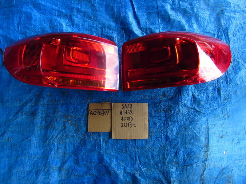 Стоп-сигнал Volkswagen Tiguan 5N2