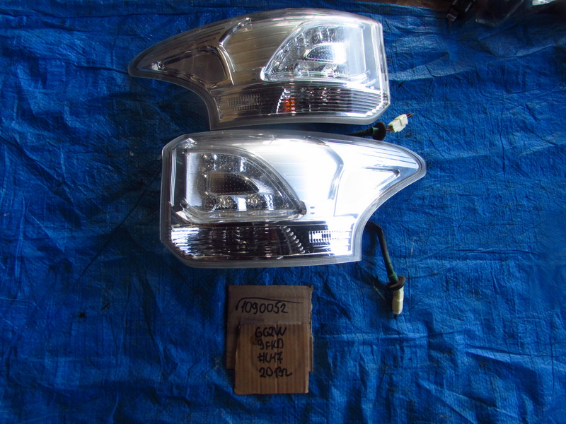 Стоп-сигнал Mitsubishi Outlander GG2W