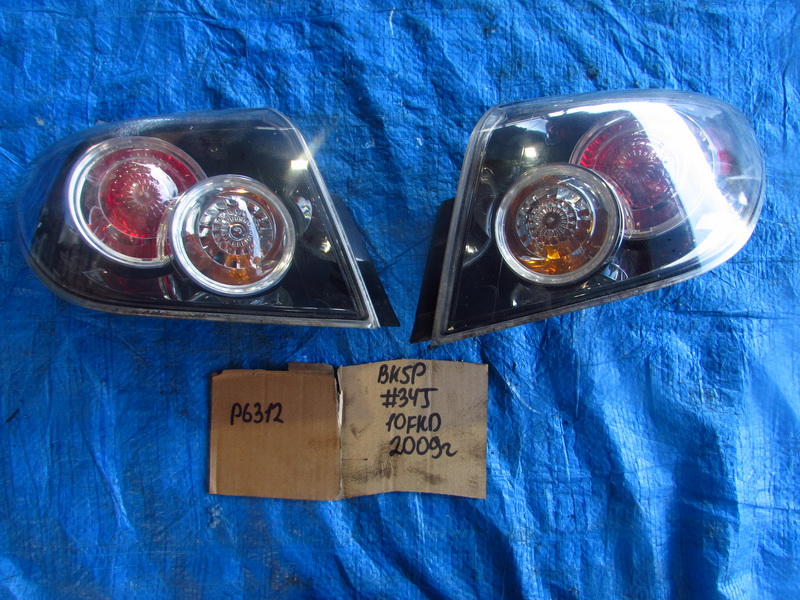 Стоп-сигнал Mazda Axela