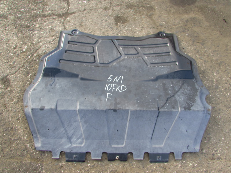 Защита двигателя Volkswagen Tiguan 5N1