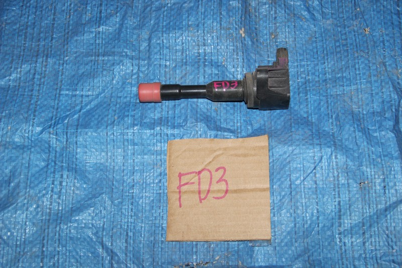 Катушка зажигания Honda Civic FD3