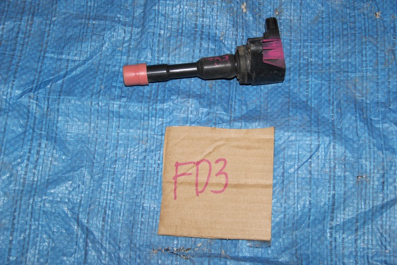 Катушка зажигания Honda Civic FD3