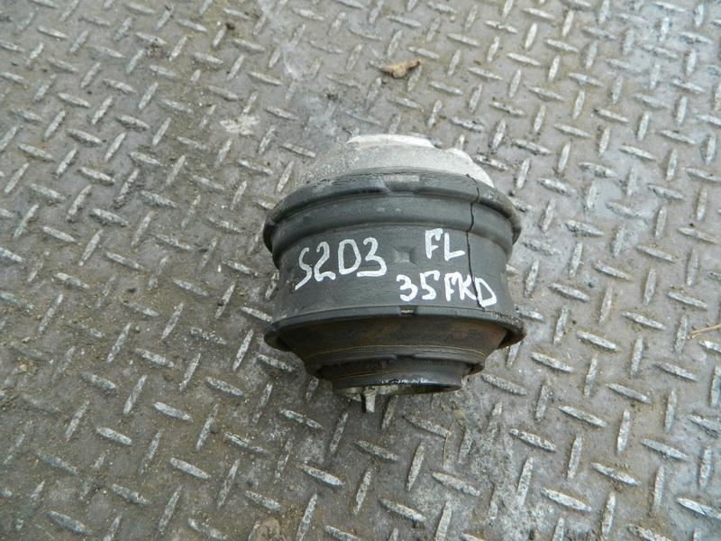 Подушка двигателя Mercedes-benz C-class