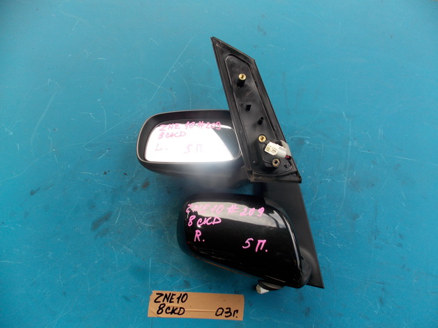 Зеркало Toyota Wish ZNE10
