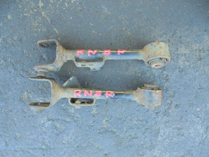Рычаг Honda Stream RN8