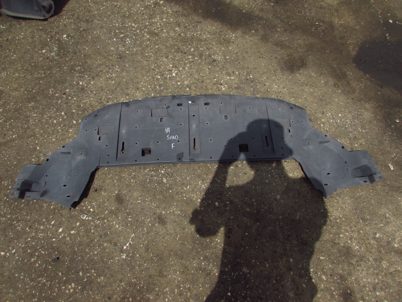 Защита двигателя Peugeot 308