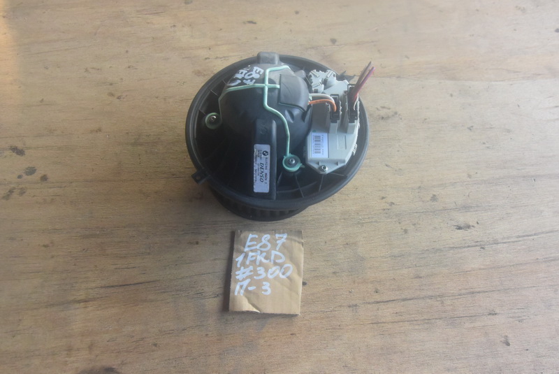 Моторчик печки BMW 1-series E87