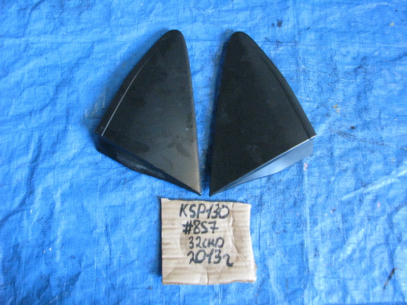 Заглушка на крыло Toyota Vitz KSP130