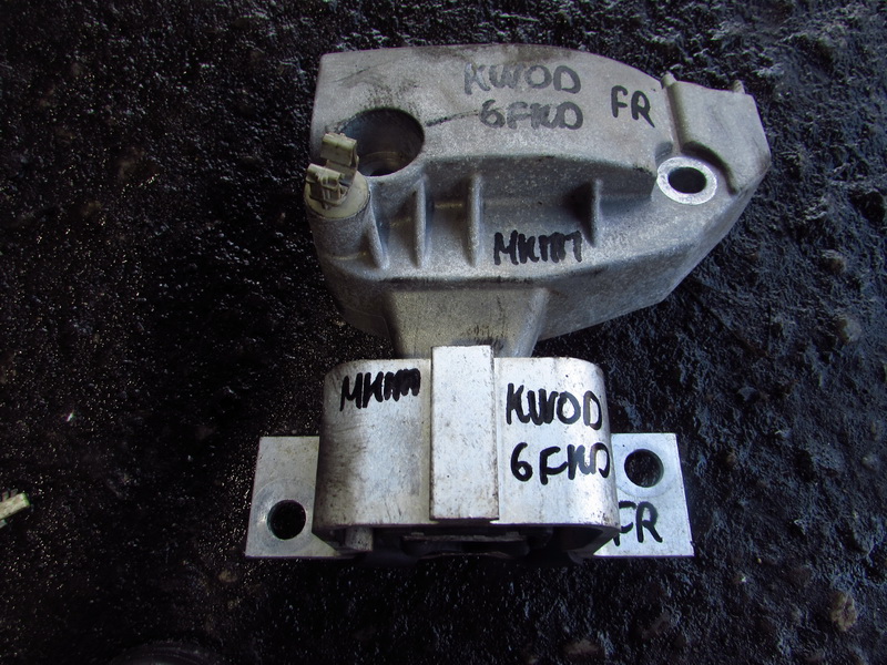 Подушка двигателя Renaut Kangoo KW0D