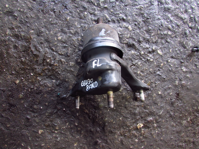 Подушка двигателя Toyota Harrier