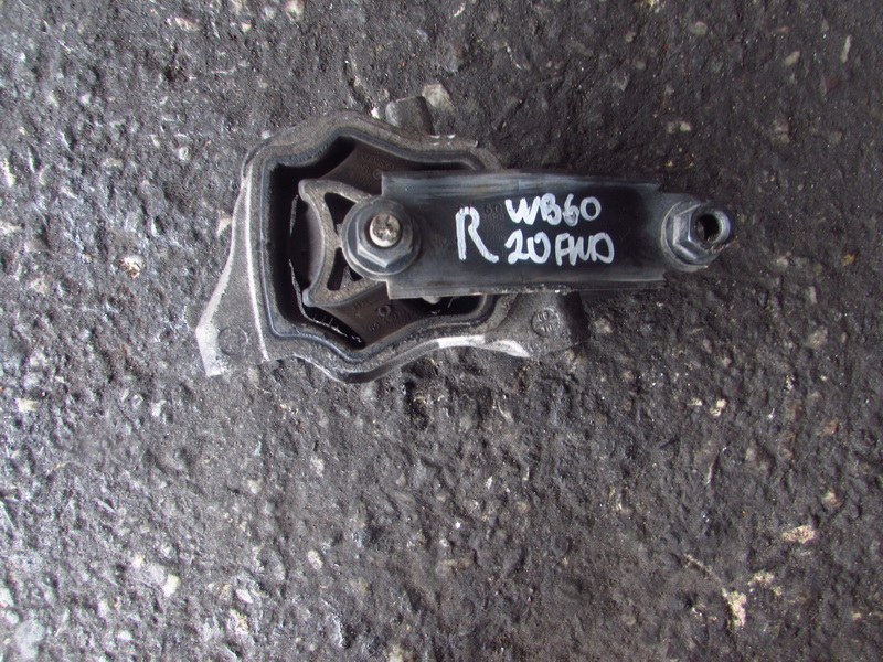 Подушка двигателя Volvo V70