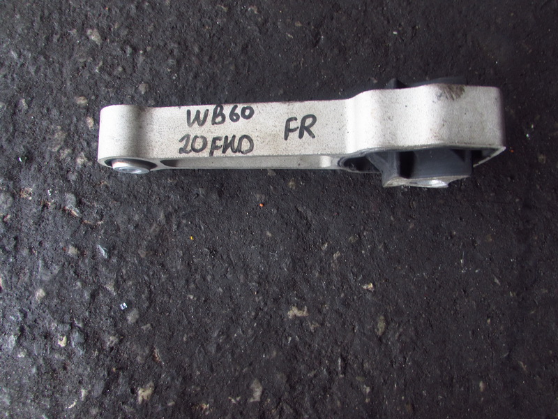 Подушка двигателя Volvo V70 BW60