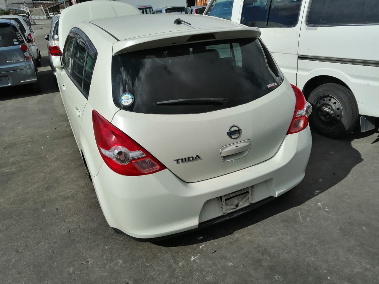 Nissan Tiida JC11