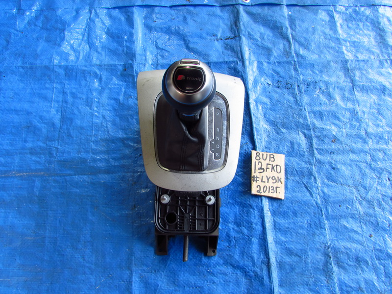 Селектор АКПП Audi Q3