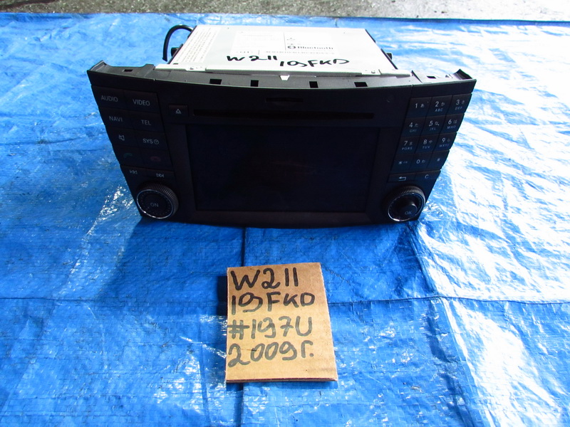 Магнитофон Mercedes-benz E-class