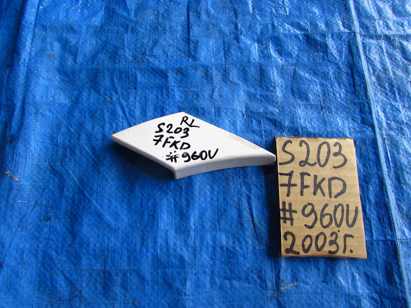 Молдинг на дверь Mercedes-benz C-class S203