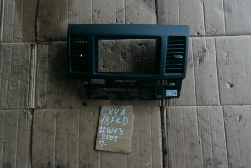 Рамка магнитофона Mitsubishi Lancer CX4A