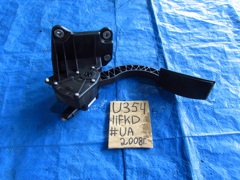 Педаль газа Ford Expedition U354
