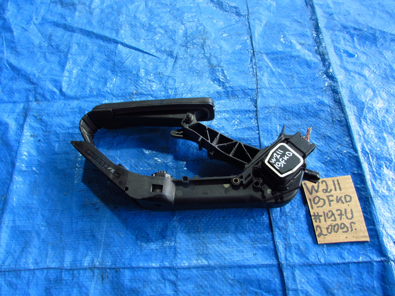 Педаль газа Mercedes-benz E-class W211