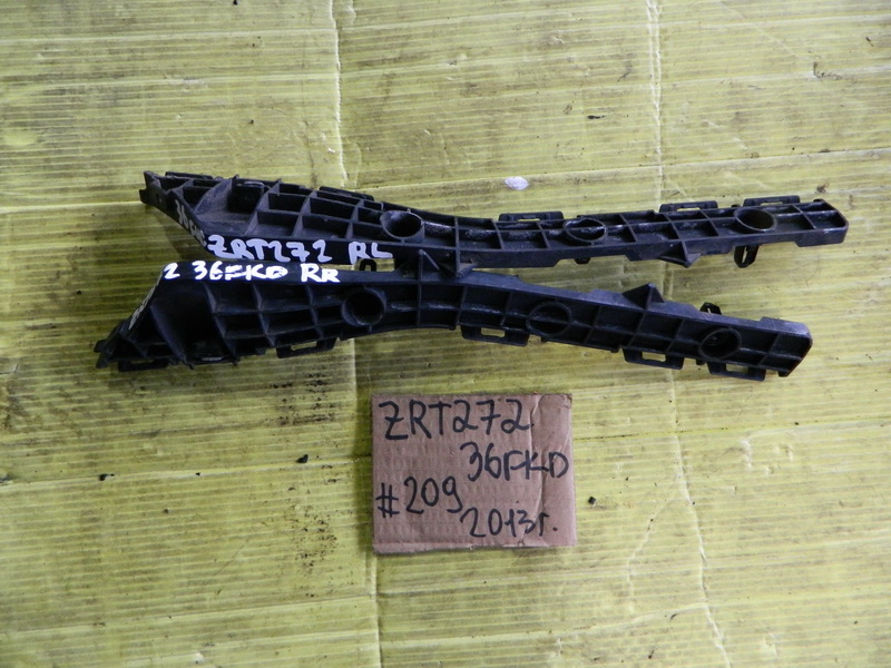 Крепление бампера Toyota Avensis ZRT272