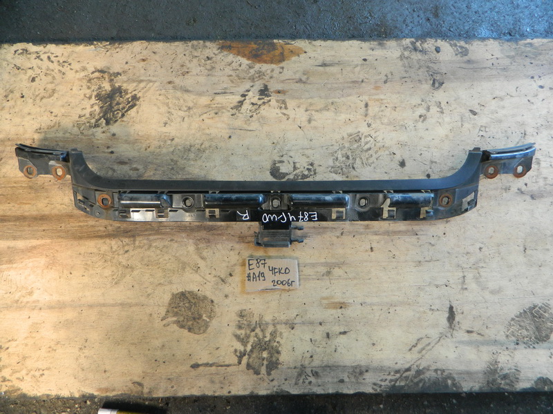 Крепление бампера BMW 1-series E87