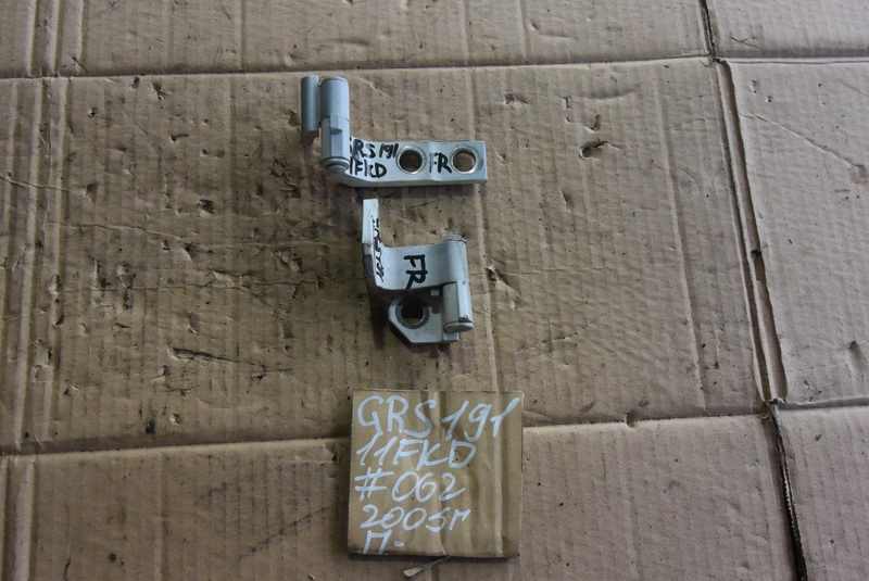 Петля двери Lexus Gs350 GRS191