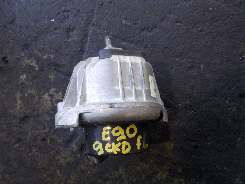 Подушка двигателя BMW 3-series E90