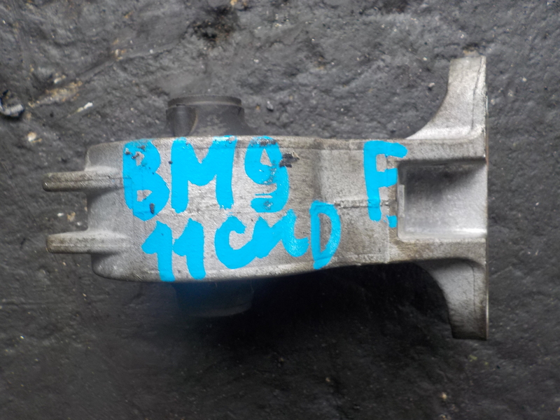 Подушка двигателя Subaru Legacy B4 BM9