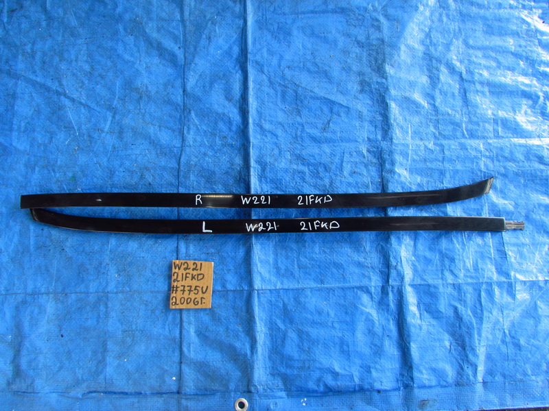 Молдинг лобового стекла Mercedes-benz S-class W221