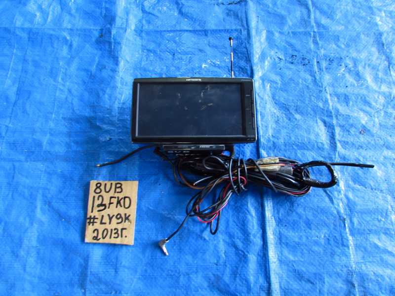 Монитор Audi Q3 8UB