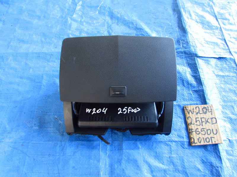 Монитор Mercedes-benz C-class