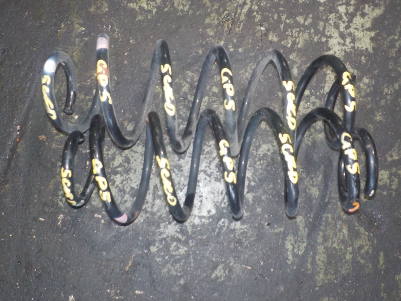 Пружина Honda Fit GP5