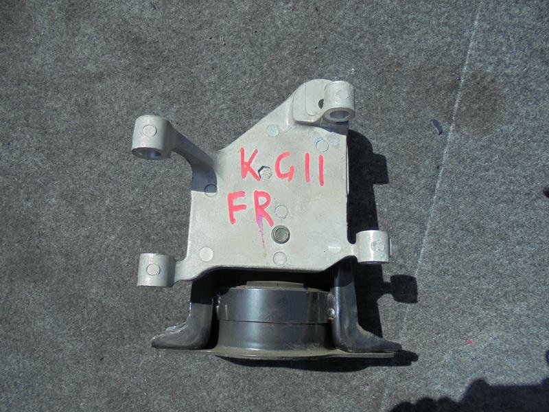 Подушка двигателя Nissan Bluebird Sylphy