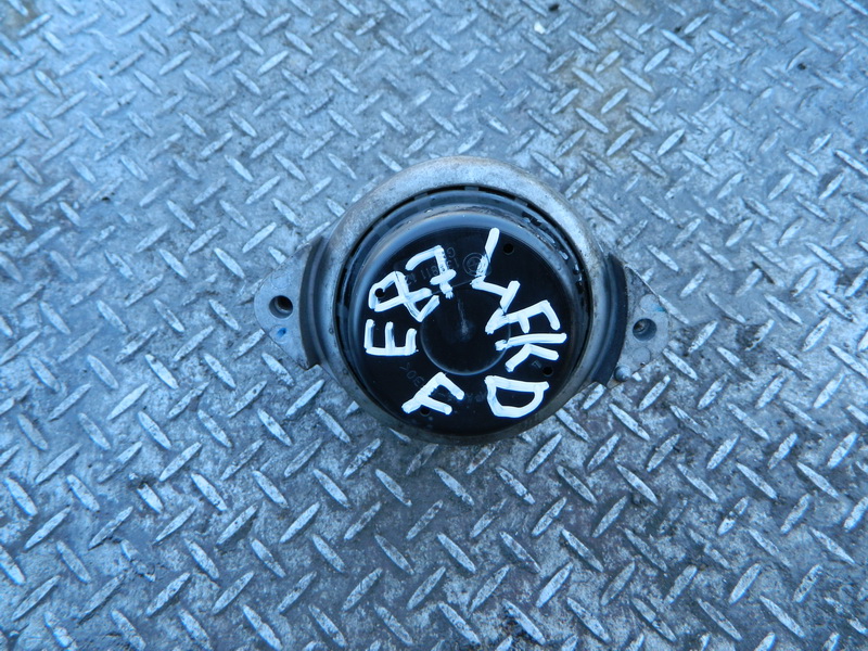 Подушка двигателя BMW 1-series E87