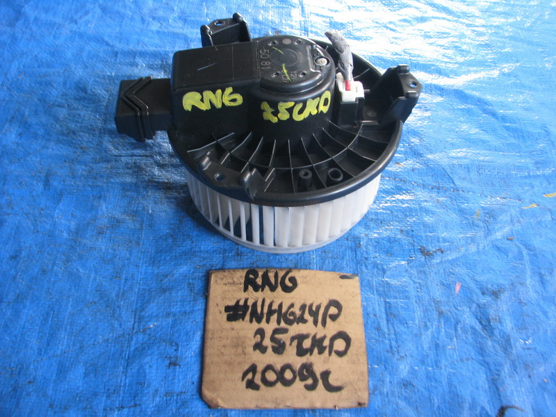 Моторчик печки Honda Stream RN6