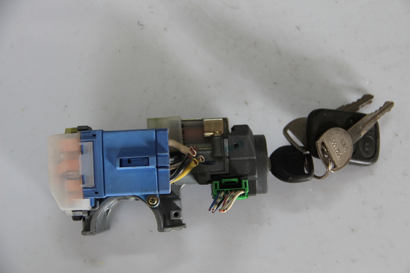 Замок зажигания Honda Lagreat