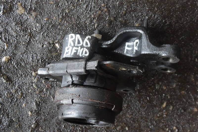 Подушка двигателя Honda CR-V RD6