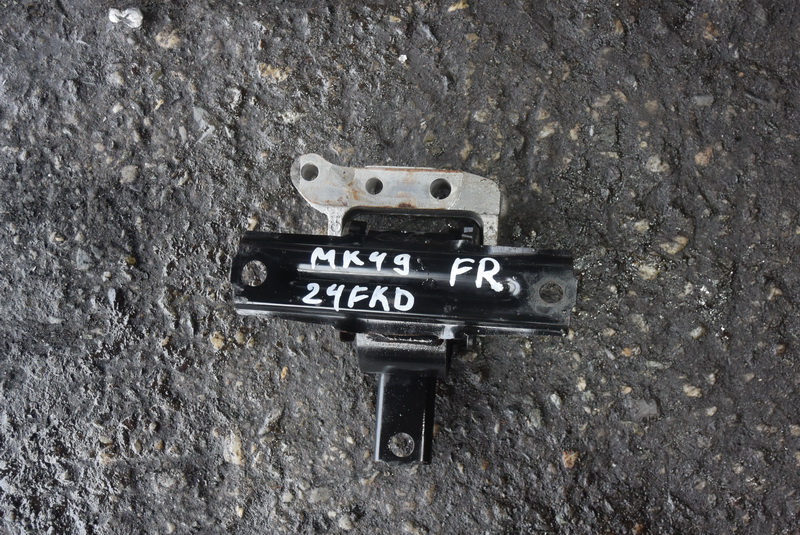 Подушка двигателя Jeep Compass MK49