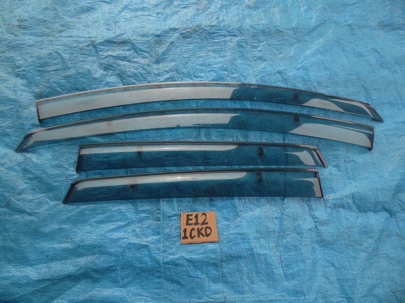 Ветровики Nissan Note E12