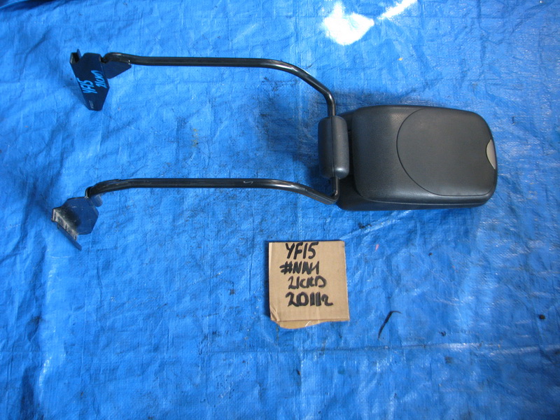 Подлокотник Nissan Juke YF15