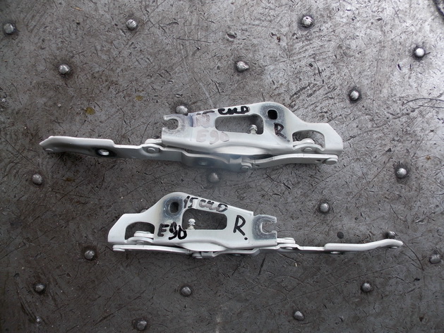 Петля крышки багажника BMW 3-series E90