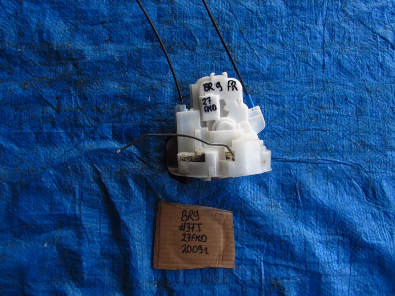 Замок двери Subaru Legacy BR9