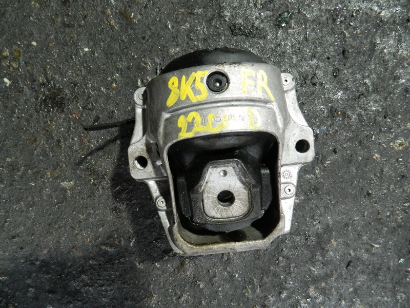 Подушка двигателя Audi A4