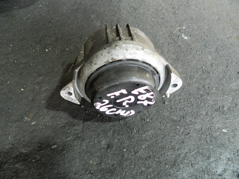 Подушка двигателя BMW 1-series E87