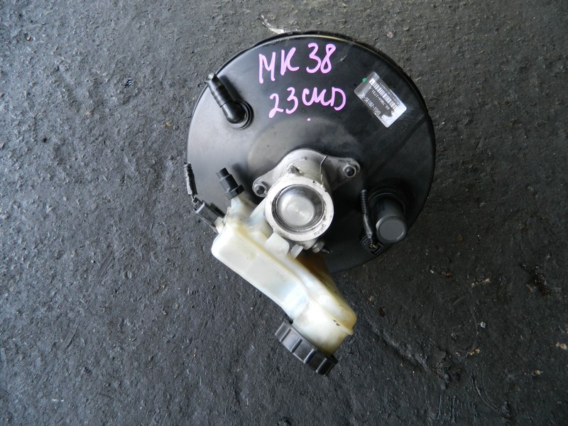 Главный тормозной цилиндр Volvo C30 MK38