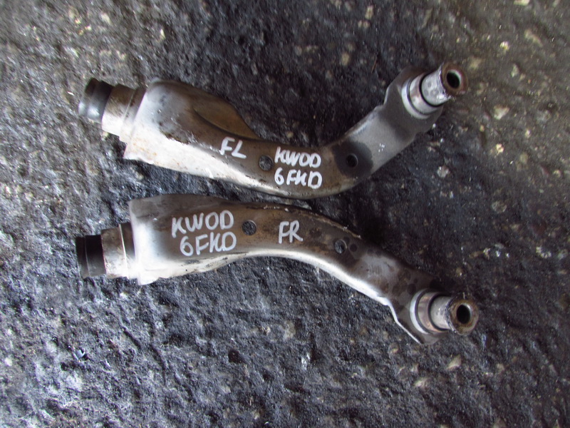 Рычаг Renaut Kangoo KW0D