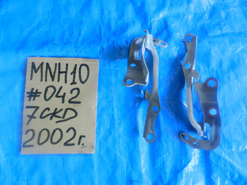 Петля капота Toyota Alphard MNH10